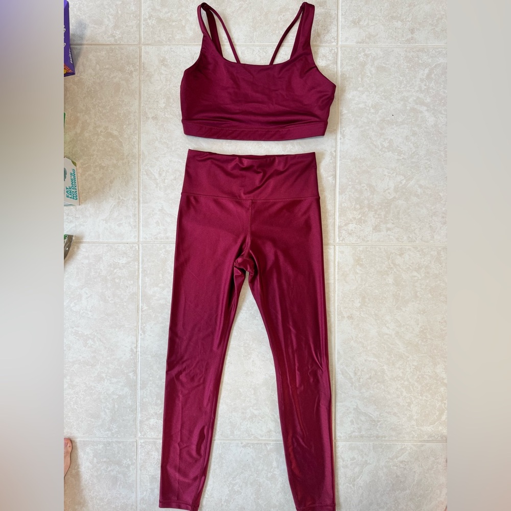 Red Athleta set M/L, worn one time great condition